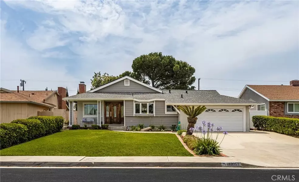 13061 Rosalind Drive, North Tustin, CA 92705