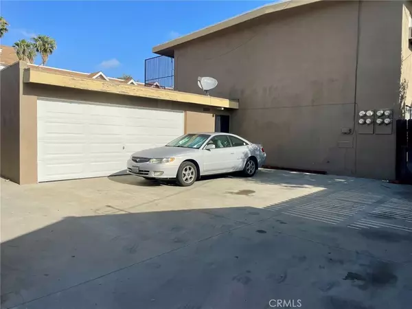 Fullerton, CA 92832,524 Williamson Avenue
