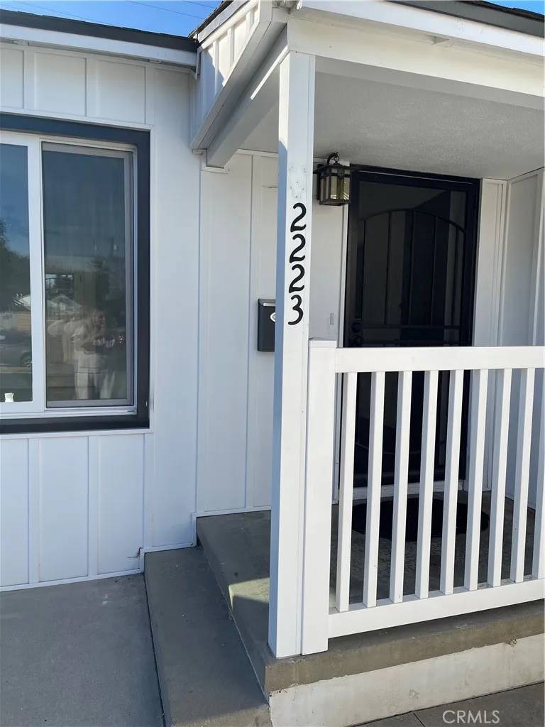 Long Beach, CA 90815,2221 Granada Avenue