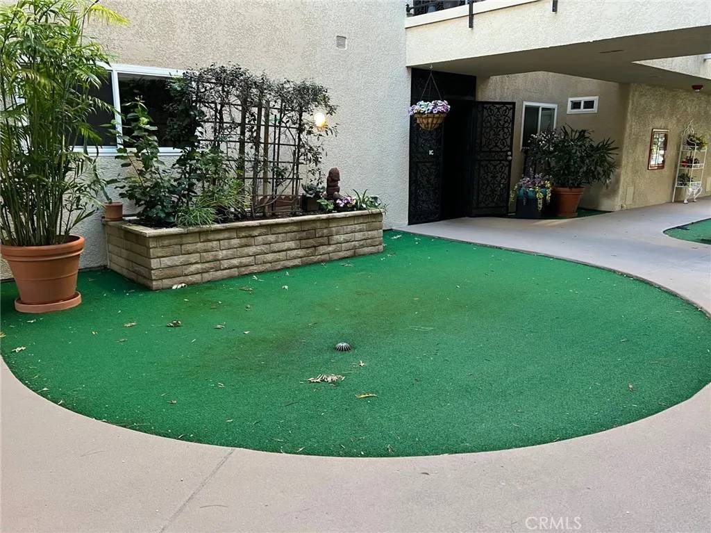 Laguna Woods, CA 92637,2370 Via Mariposa West #1C