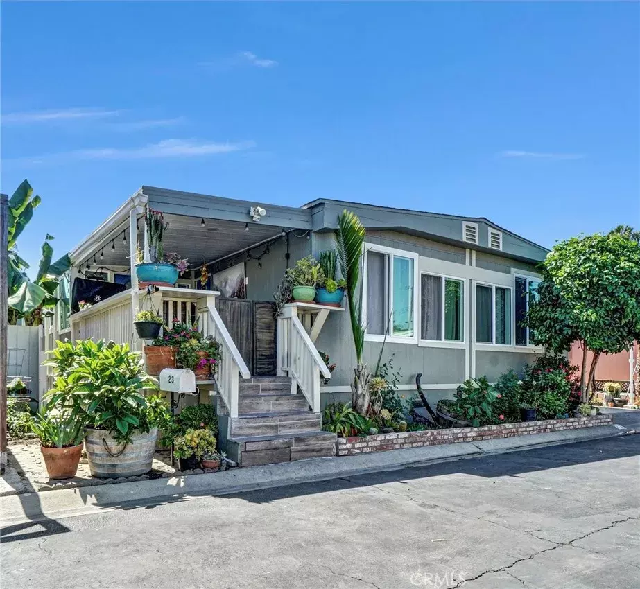 Anaheim, CA 92802,1616 S Euclid #23