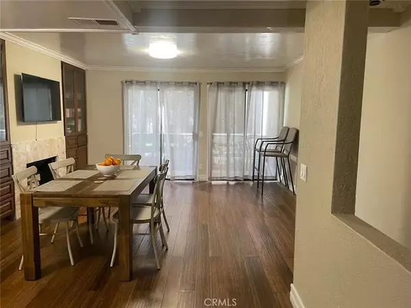 Costa Mesa, CA 92627,404 Brighton Springs