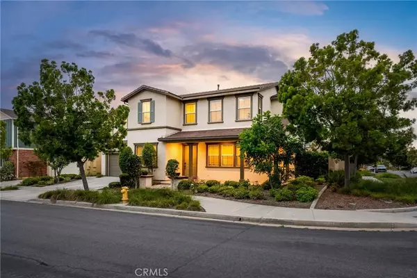 Irvine, CA 92618,167 Loneflower