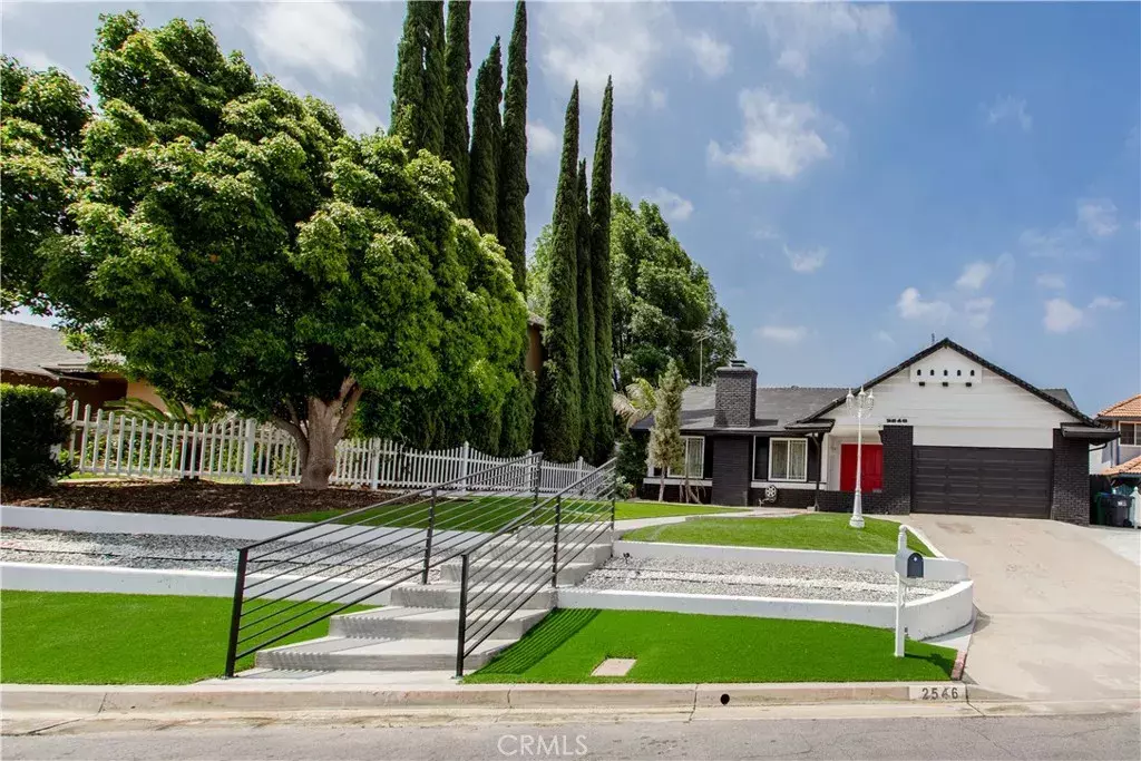 Corona, CA 92882,2546 Northmoor Drive