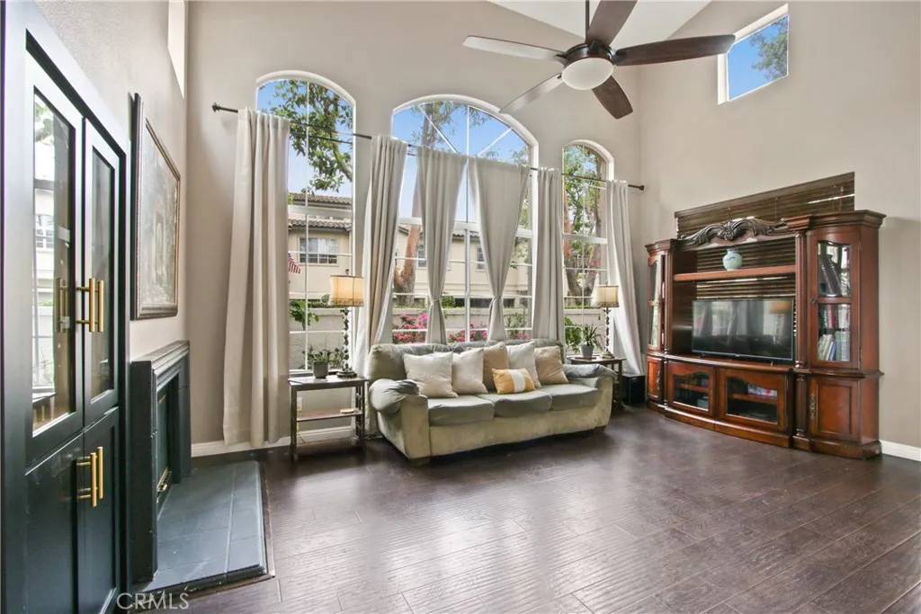 Rancho Santa Margarita, CA 92688,19 Tierra Montanosa