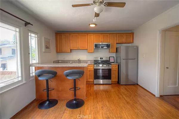 Los Angeles, CA 90029,1127 Manzanita Street