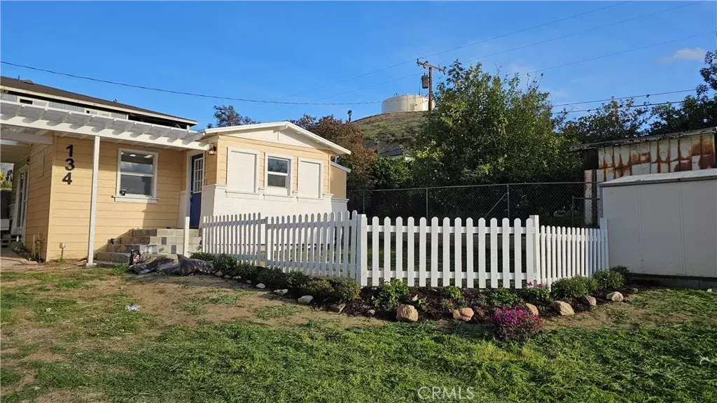 134 N Chestnut Street, Lake Elsinore, CA 92530