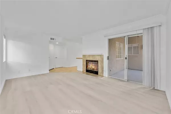 Yorba Linda, CA 92887,5320 Silver Canyon Rd #15A