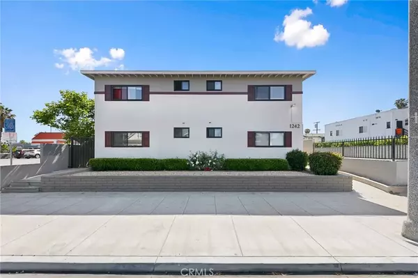 Long Beach, CA 90813,1242 Cedar Avenue