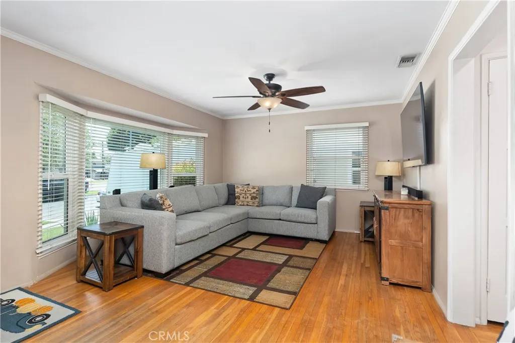 Lakewood, CA 90713,4349 Woodruff Avenue