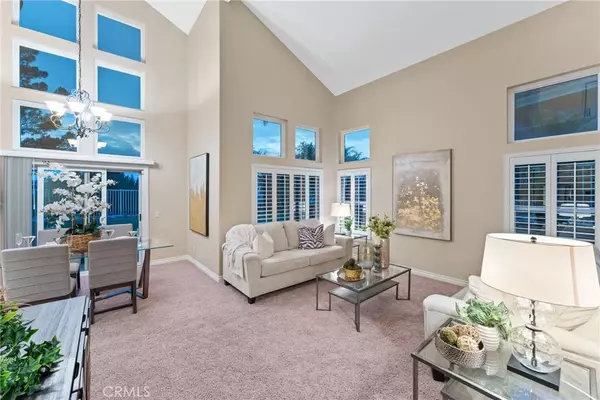 Anaheim Hills, CA 92808,530 S Laureltree Drive