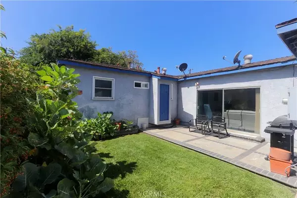 Gardena, CA 90248,1119 electric Street