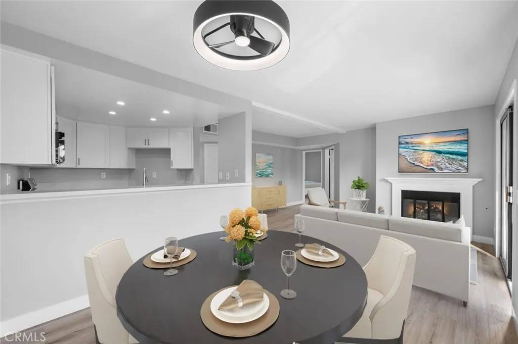 645 Chestnut Avenue #202, Long Beach, CA 90802