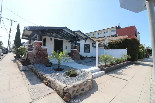San Diego, CA 92103,4095 Albatross Street