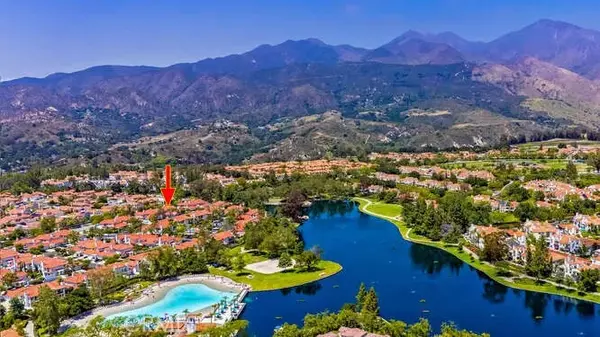 Rancho Santa Margarita, CA 92688,33 FLORAMAR