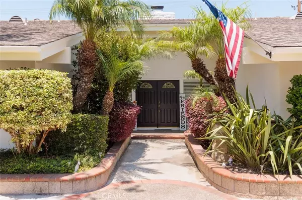 North Tustin, CA 92705,18921 Silver Maple Way