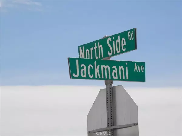 Lucerne Valley, CA 92356,0 Jackmani
