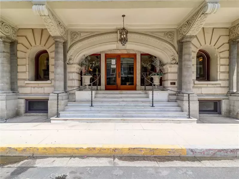 1030 East Ocean Boulevard #403, Long Beach, CA 90802