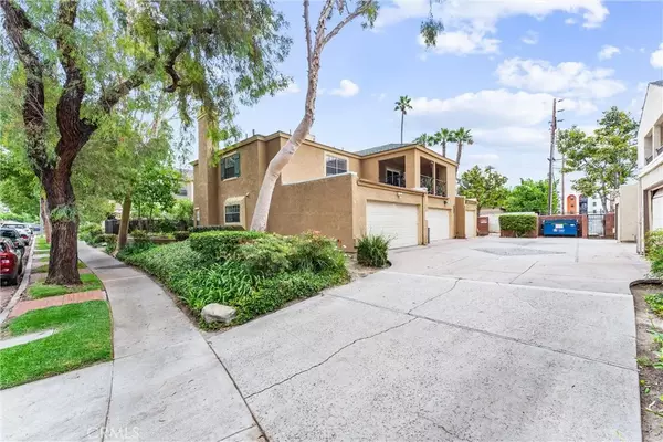 Santa Ana, CA 92706,2514 Monte Carlo Drive