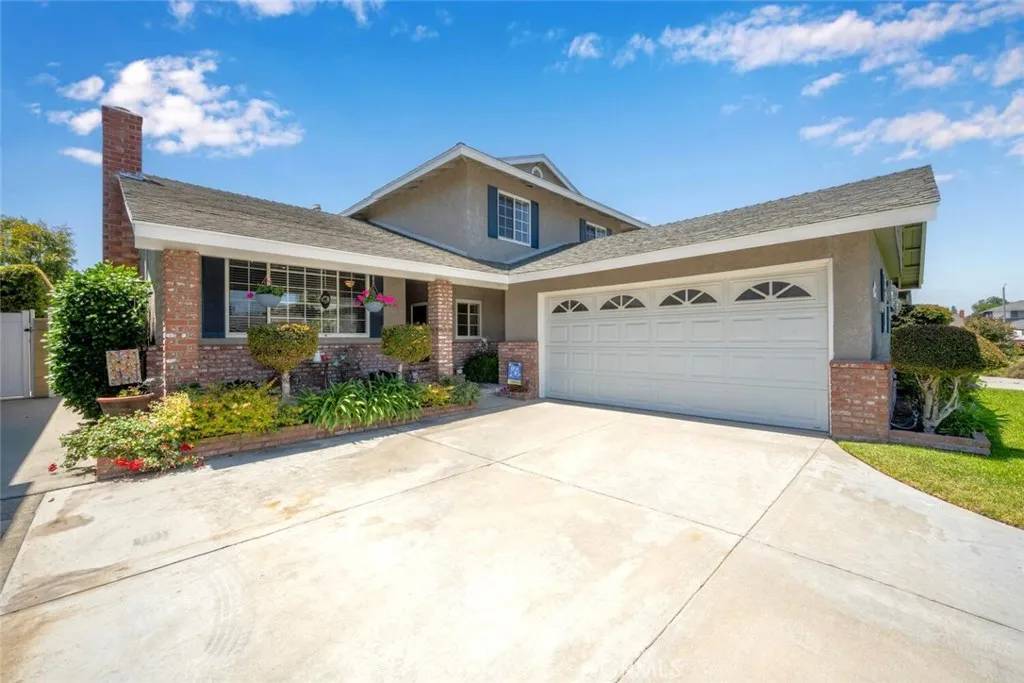 Cypress, CA 90630,6786 Molokai Drive