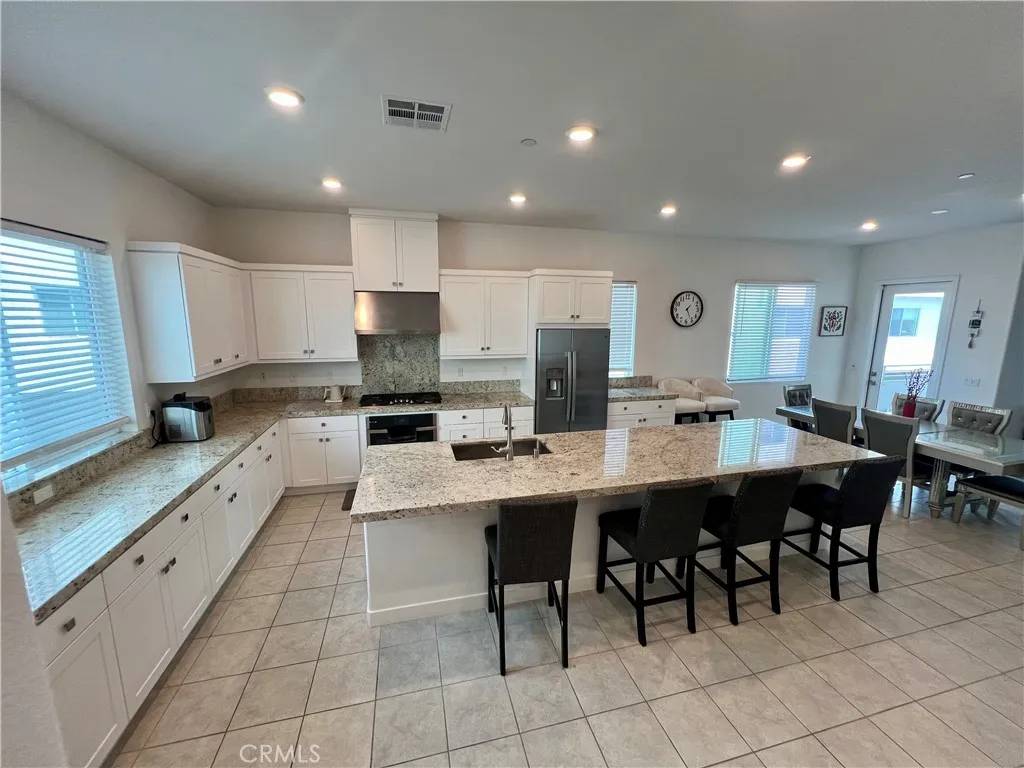 Anaheim, CA 92805,1886 S Westside Drive #57