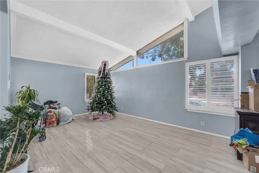 Wilmington, CA 90744,1203 N Banning Boulevard