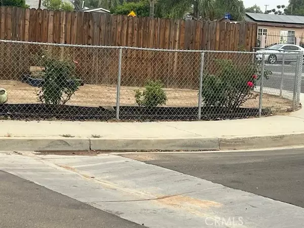 Perris, CA 92570,942 Front Street