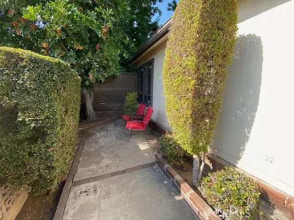 Brea, CA 92821,1241 Glen Lake #277