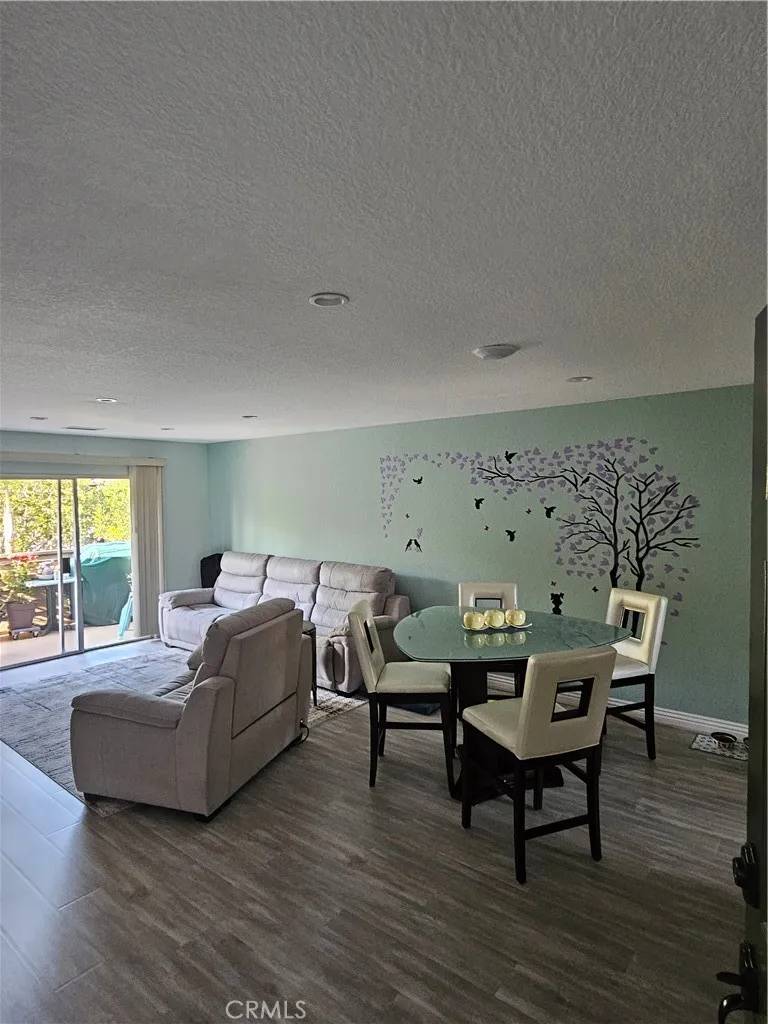 Laguna Hills, CA 92653,24377 Larchmont Court #32