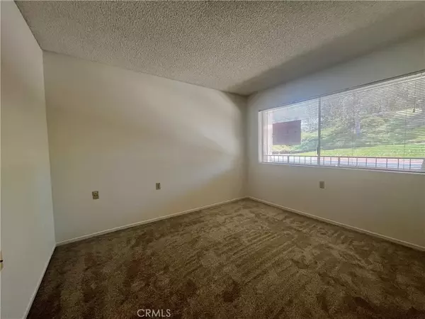 Laguna Woods, CA 92637,5368 Algarrobo #2F
