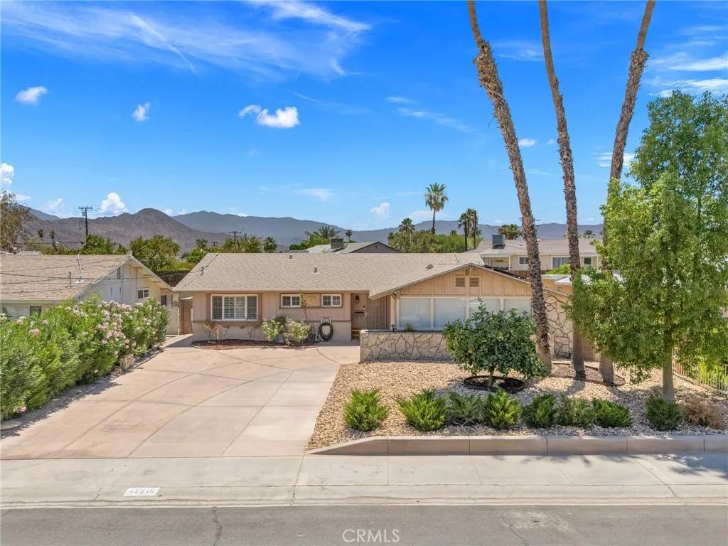 Palm Desert, CA 92211,42915 Wisconsin Avenue