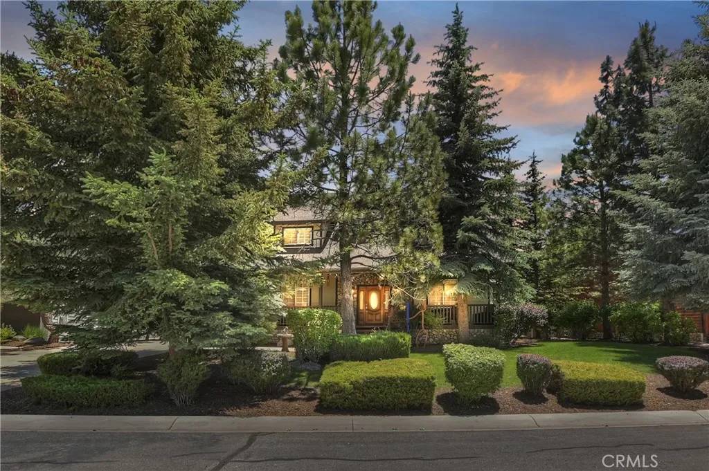 375 Meadow Circle North, Big Bear Lake, CA 92315