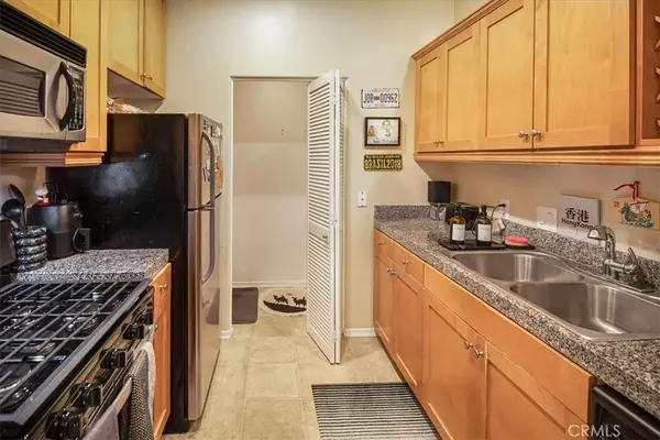 Irvine, CA 92612,3311 Watermarke Place