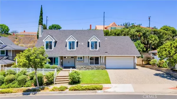 2867 N Shady Glen Lane, Orange, CA 92867