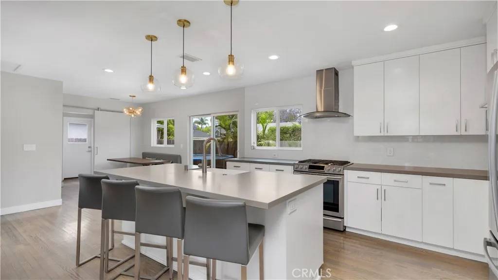 Long Beach, CA 90808,5202 E Conant Street