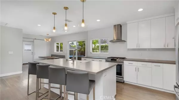 Long Beach, CA 90808,5202 E Conant Street