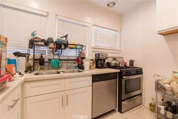 Long Beach, CA 90802,1517 E 1st Street