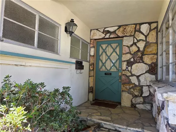 Anaheim, CA 92804,900 S Calico Circle