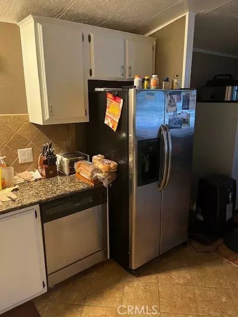 Corona, CA 92883,21650 Temescal Canyon Road #84