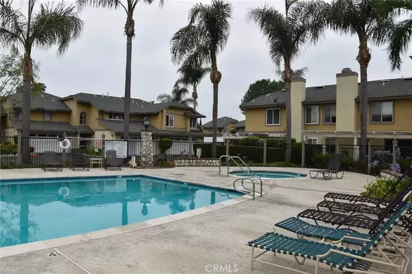 Orange, CA 92868,630 W Palm Avenue #10