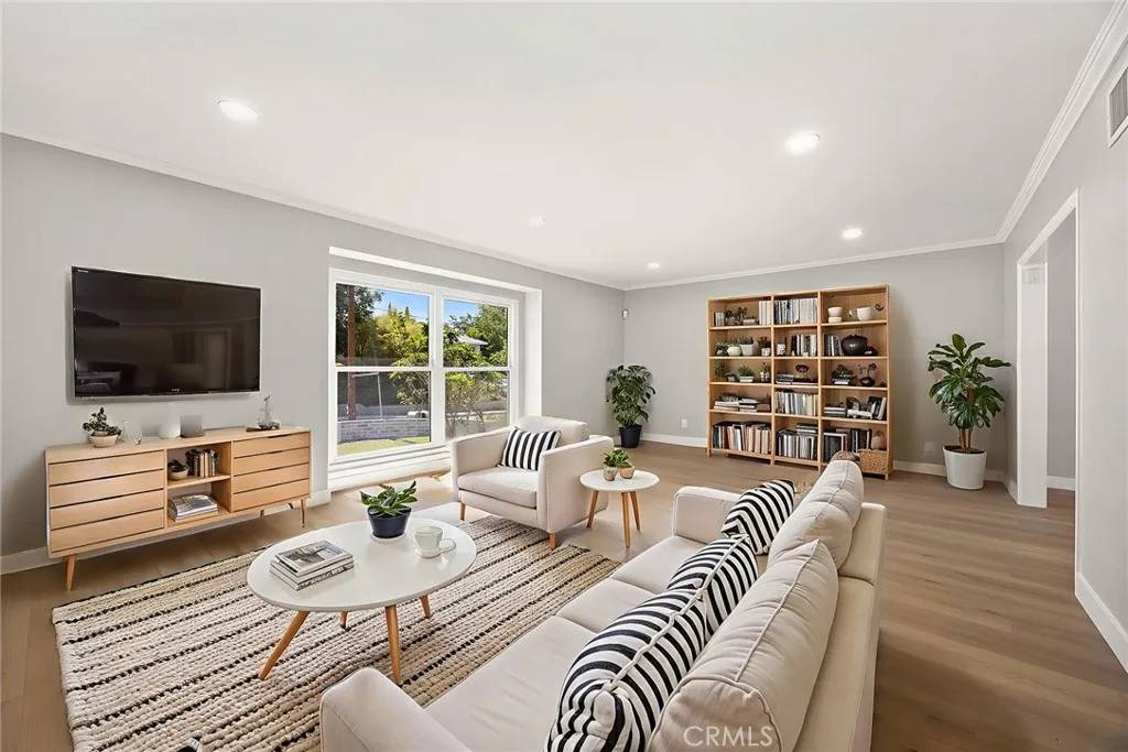 La Habra, CA 90631,1141 N Palm Street