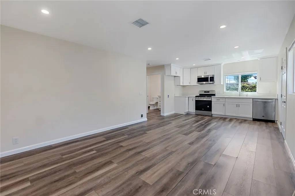 La Habra, CA 90631,618 E Erna Avenue #2