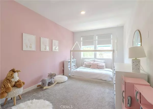 Lake Forest, CA 92630,168 Denali