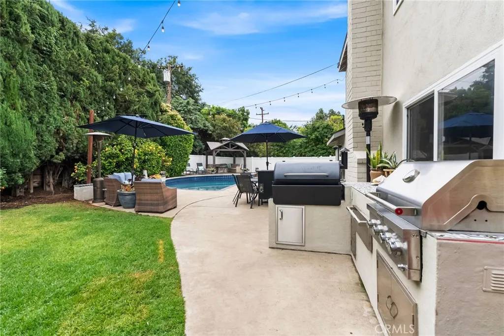 North Tustin, CA 92705,1161 Ravencrest Road