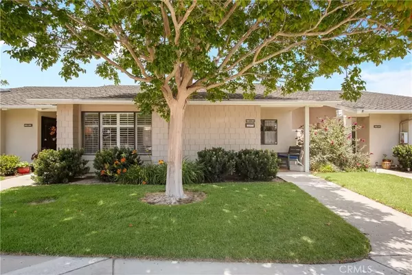 Huntington Beach, CA 92646,8686 Merced Circle #1007B