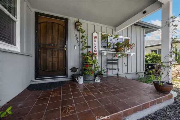 Whittier, CA 90603,15902 Santa Fe Street