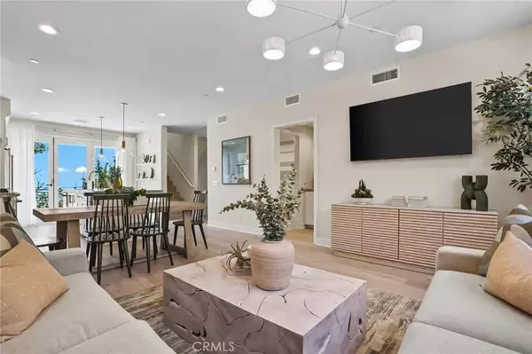 Huntington Beach, CA 92648,19071 Main Street #113