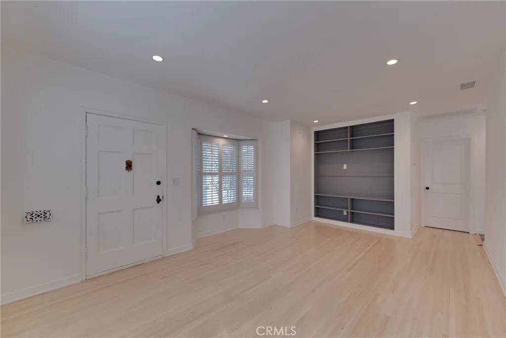 West Hollywood, CA 90046,1040 Havenhurst Drive