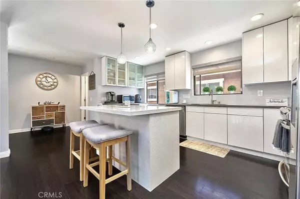 La Habra, CA 90631,957 W Imperial #30