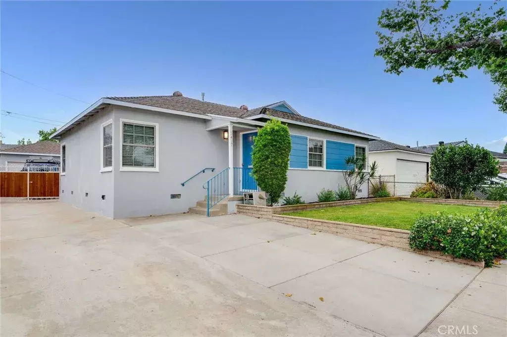 Lakewood, CA 90713,5417 Ocana Avenue